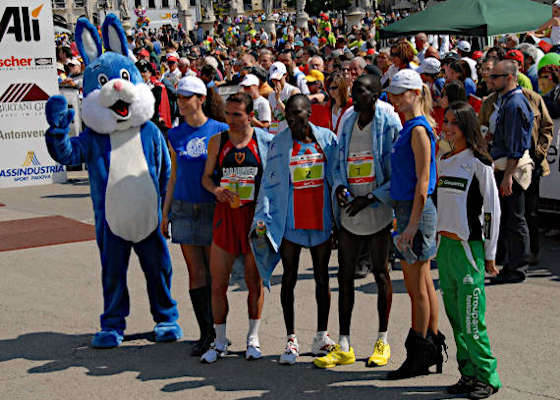La mascotte Freccia - Padova Marathon