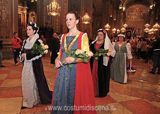 Palio di Ferrara - Costumi di Scena ®