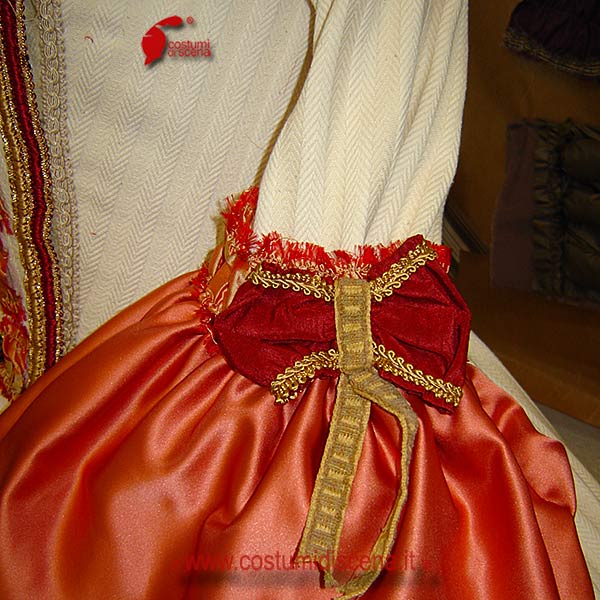 Elisabetta Farnese - © Costumi di Scena®