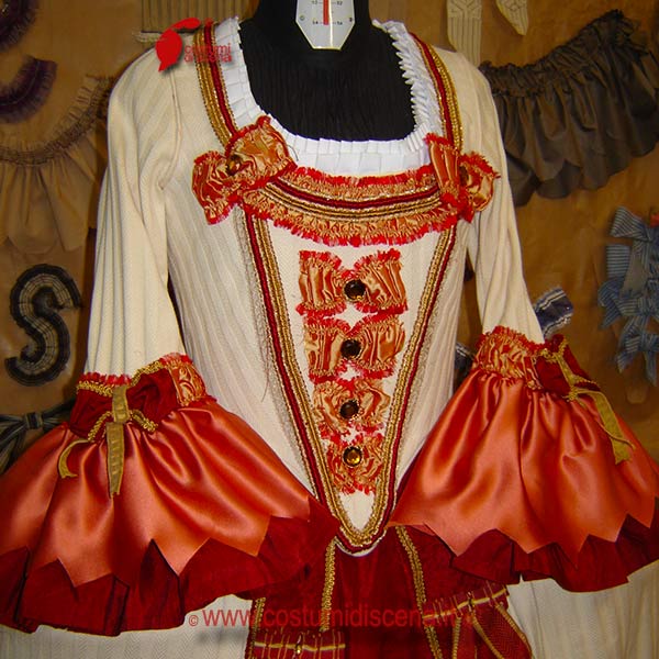 Elisabetta Farnese - © Costumi di Scena®