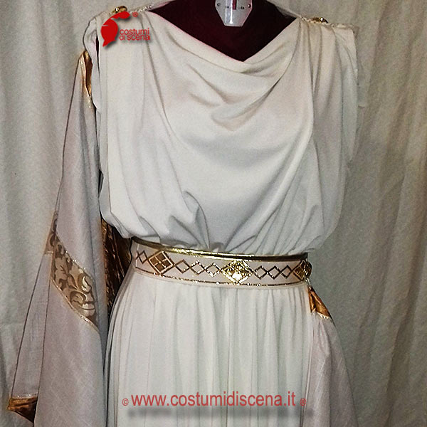 Costume of roman empress - Lucilla